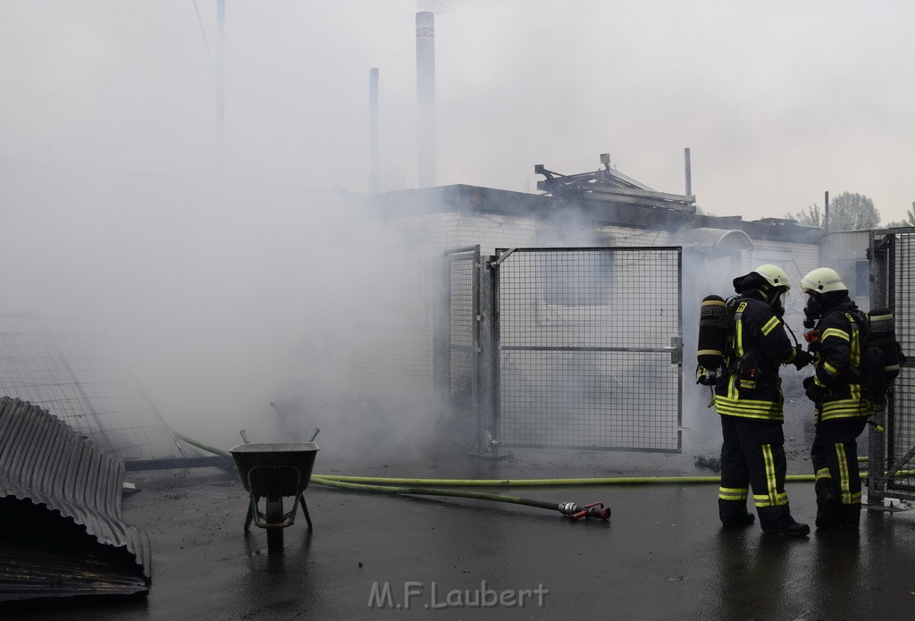 Feuer 4 Bergisch Gladbach Gronau Am Kuhlerbusch P134.JPG - Miklos Laubert